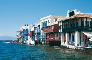 H Mύκονος το καλύτερο ελληνικό νησί σύμφωνα με τους αναγνώστες του Conde Nast Traveller