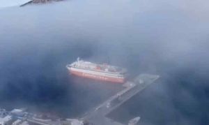 Σίφνος: Απίστευτες εικόνες από την ομίχλη - Τί είναι το "sea smoke"