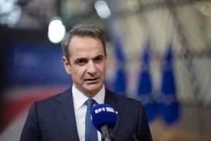 Μητσοτάκης για τον 31χρονο αστυνομικό: Ζήτημα τιμής για την πολιτεία η τιμωρία των δολοφόνων και το ξερίζωμα της βίας