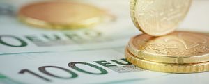 Νέοι μισθοί με αυξήσεις στο δημόσιο και ιδιωτικό τομέα - Τι φέρνει το 2024 για εργαζόμενους και συνταξιούχους