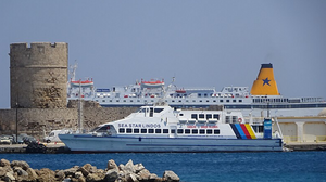 Ρόδος: Πρόσκρουση του «Sea Star Lindos» στο λιμάνι