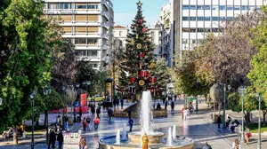 Καιρός: Πρωτοχρονιά με υψηλές θερμοκρασίες αλλά και συννεφιά - Αναλυτικά η πρόγνωση για το τριήμερο