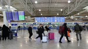 «Απογειώθηκε» το "Ελευθέριος Βενιζέλος" - Ρεκόρ για όλα τα αεροδρόμια της χώρας