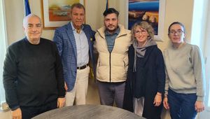 Συνάντηση Ένωσης Γονέων Πάρου με τον Έπαρχο Πάρου - Αντιπάρου
