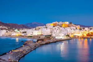 Το Conde Nast Traveler «αποθεώνει» τα ελληνικά νησιά