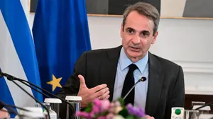 O Μητσοτάκης στο Βουκουρέστι για το συνέδριο του ΕΛΚ - Η ατζέντα και οι επαφές