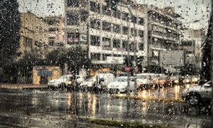 Έκτακτο δελτίο καιρού από την ΕΜΥ - Πού αναμένονται καταιγίδες τις επόμενες ώρες, μήνυμα από το 112