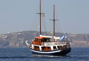 Τραυματισμός επιβάτιδας Ε/Γ-Τ/Ρ πλοίου στη Θήρα