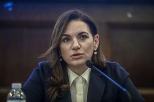 Kεφαλογιάννη για Σαντορίνη: Επιστρέφει στην κανονικότητα έτοιμη για μία ακόμα δυναμική τουριστική χρονιά