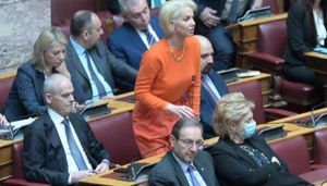 Κατερίνα Μονογυιού: "Να διασφαλιστεί η διαφάνεια και ο σεβασμός στη φωνή της τοπικής κοινωνίας για τη γεωθερμία στη Μήλο"