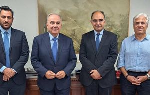 Έκτακτη Σύσκεψη στο ΥΠΟΙΚ  για τη χρηματοδότηση των υποδομών του νέου αεροδρομίου Πάρου