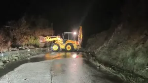 Ισχυρές βροχές και καταιγίδες σε Ήπειρο και σήμερα – Νεφώσεις στις Κυκλάδες