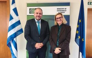 Συνάντηση Φίλιππου Φόρτωμα με την νέα Υφυπουργό Περιβάλλοντος και Ενέργειας για πολεοδομικά και χωροταξικά θέματα Κυκλάδων