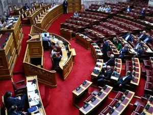 Βουλή: Κατά πλειοψηφία ψηφίσθηκε το νομοσχέδιο και η τροπολογία για τον νόμο Κατσέλη