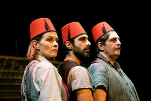 Οι Κάλπηδες του Στρατή Μυριβήλη, τη Δευτέρα 13 Ιουλίου 2026, 21:00 στο
Θέατρο Πάρκου Αϊ-Γιάννης Δέτης