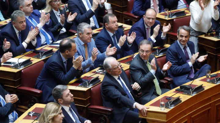 Εκλογές 2023 - Επανεξελέγη πρόεδρος της Βουλής με 270 ψήφους ο Τασούλας
