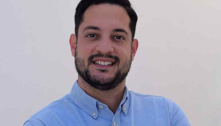 Ο Γιάννης Μαυροκέφαλος, υποψήφιος με τον Κώστα Μπιζά