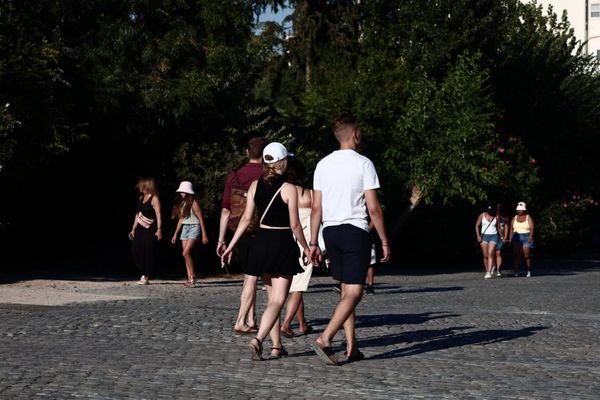 Ανεβαίνει ο υδράργυρος και εξασθενούν οι άνεμοι - Πού θα βρέξει