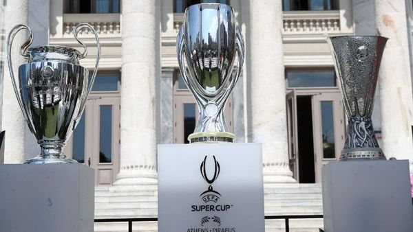 Μάχη αστέρων στο Καραϊσκάκης