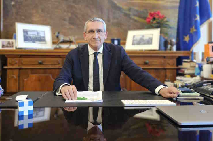 Κυριαρχία Χατζημάρκου – Περιφερειάρχης για τρίτη φορά στο Νότιο Αιγαίο