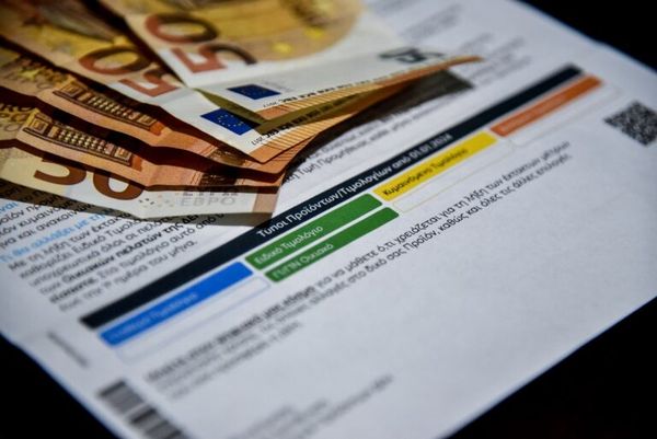 Ηλεκτρικό: «Κλείδωσαν» οι χρεώσεις των πράσινων τιμολογίων