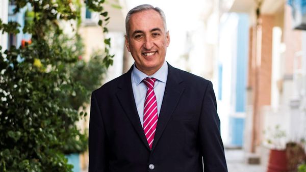 Μήνυμα του Αντιπεριφερειάρχη 
Παιδείας Γιάννη Κρητικού 
για την εορτή των Τριών Ιεραρχών