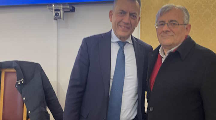 Ο Γιάννης Βρούτσης στηρίζει το Διεθνή Μαραθώνιο Ρόδου