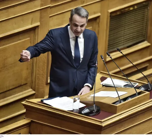 Βουλή: Καταψηφίστηκε η πρόταση δυσπιστίας για τα Τέμπη
