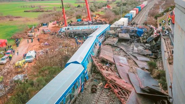 Τέμπη - Πόρισμα Καρώνη (ΕΜΠ): Τα έλαια σιλικόνης μπορεί να δημιουργήσουν πυρόσφαιρα