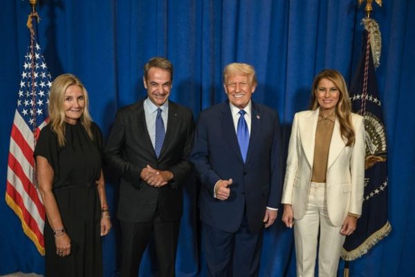 Συνάντηση Κ. Μητσοτάκη – Ντ. Τραμπ στη δεξίωση του αμερικανού Προέδρου