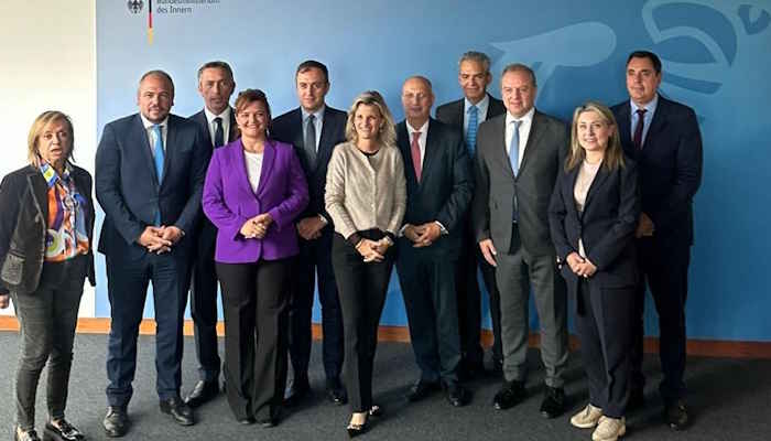 Επίσκεψη Φίλιππου Φόρτωμα στο Βερολίνο με κλιμάκιο αποστολής της Νέας Δημοκρατίας