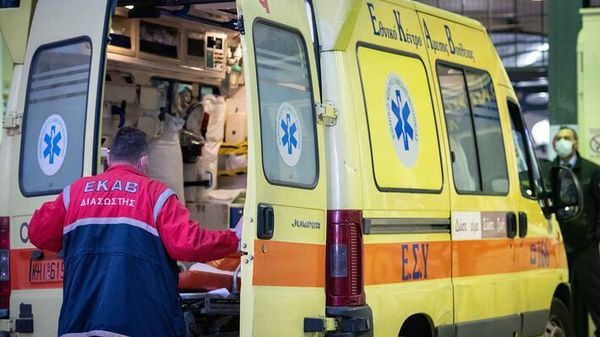 Νεκρός 40χρονος Αφγανός στην Πάρο - Τον εντόπισε ο εργοδότης του μαχαιρωμένο στο κρεβάτι του