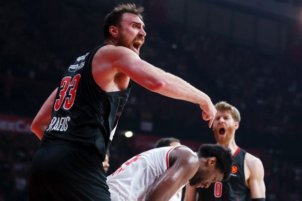 Ο Ολυμπιακός πήρε "ανάσα" και έριξε τη Χάποελ από την κορυφή