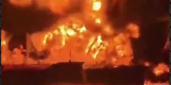 Ελληνόκτητο το ένα από τα δύο δεξαμενόπλοια που χτυπήθηκαν στον Περσικό - Το Ιράκ «δείχνει» το Ιράν