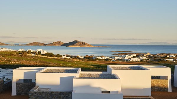 OROSEA Paros: Νέα πολυτελής ελληνική ξενοδοχειακή επένδυση στην Πάρο