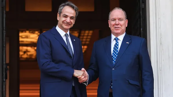 Στο Μαξίμου ο Αλβέρτος του Μονακό: Συζήτησε με Μητσοτάκη τα νέα θαλάσσια πάρκα, στο Ιόνιο Πέλαγος και στο Αιγαίο (Νότιες Κυκλάδες)