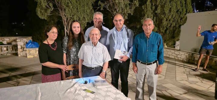 Λέυκες: Eντυπωσιακή παρουσίαση του βιβλίου του Νίκου Χρ. Αλιπράντη
