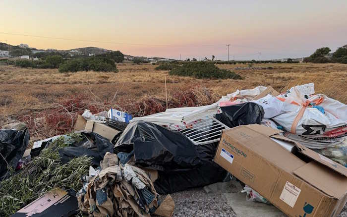 Κίνηση Πολιτών: Έκκληση για προστασία της Δημόσιας Υγείας στην Πάρο και διαμαρτυρία στον ΧΥΤΑ
